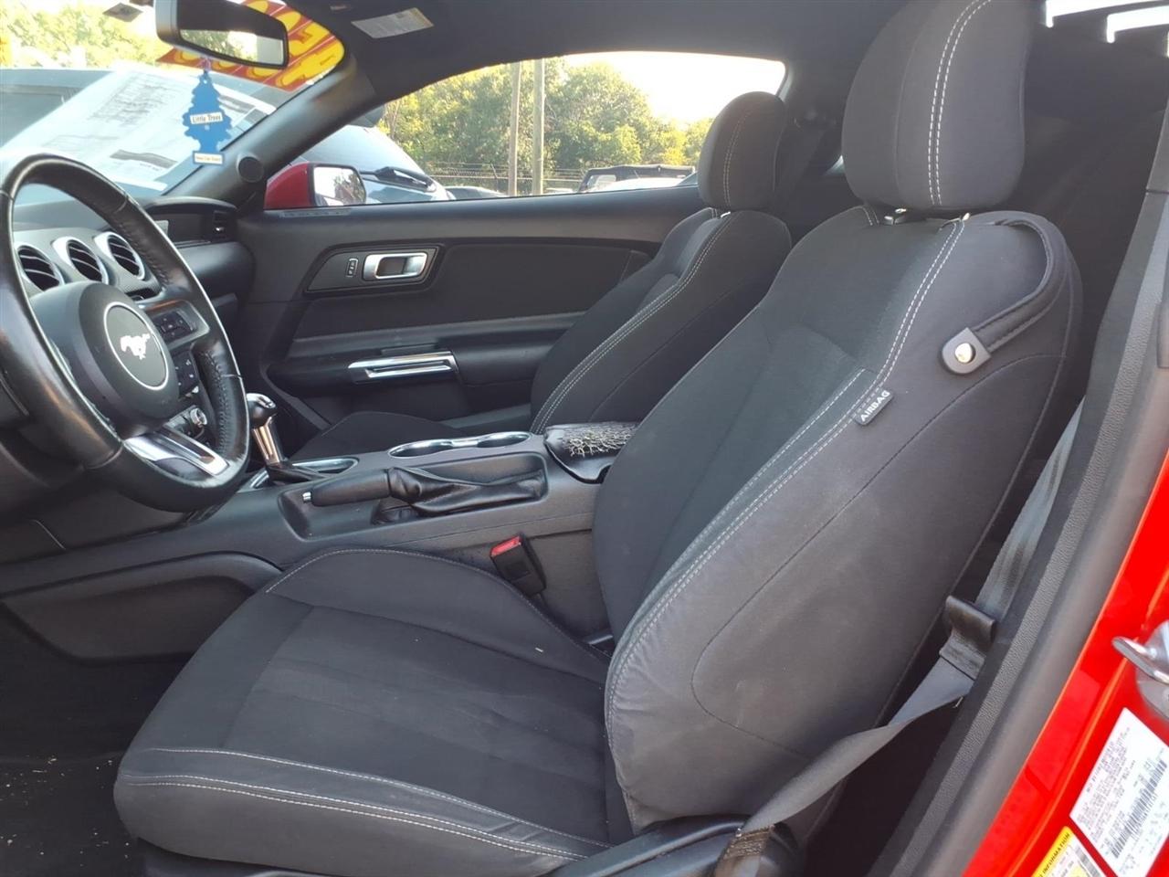 Ford Mustang  2019