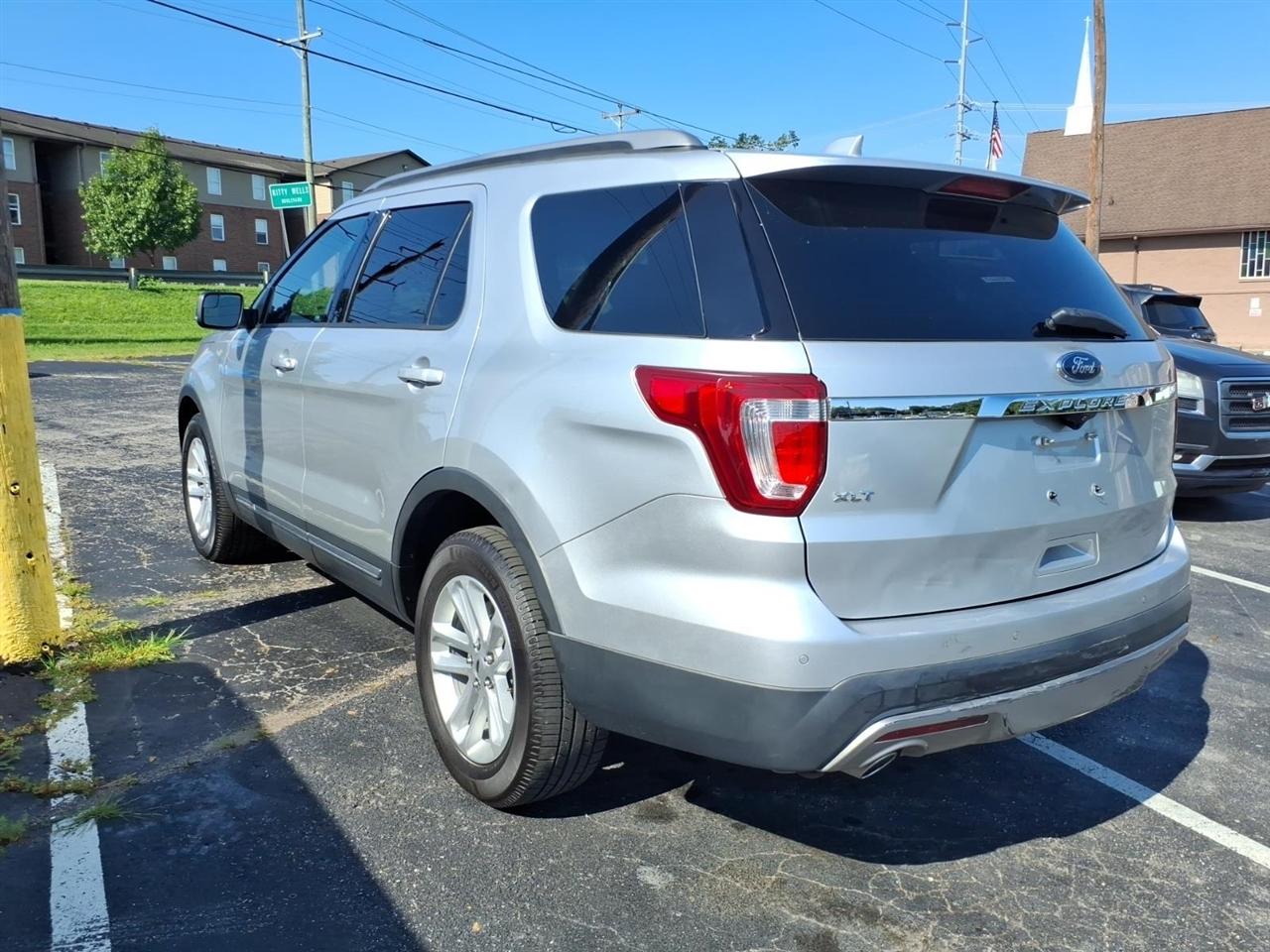 Ford Explorer  2017