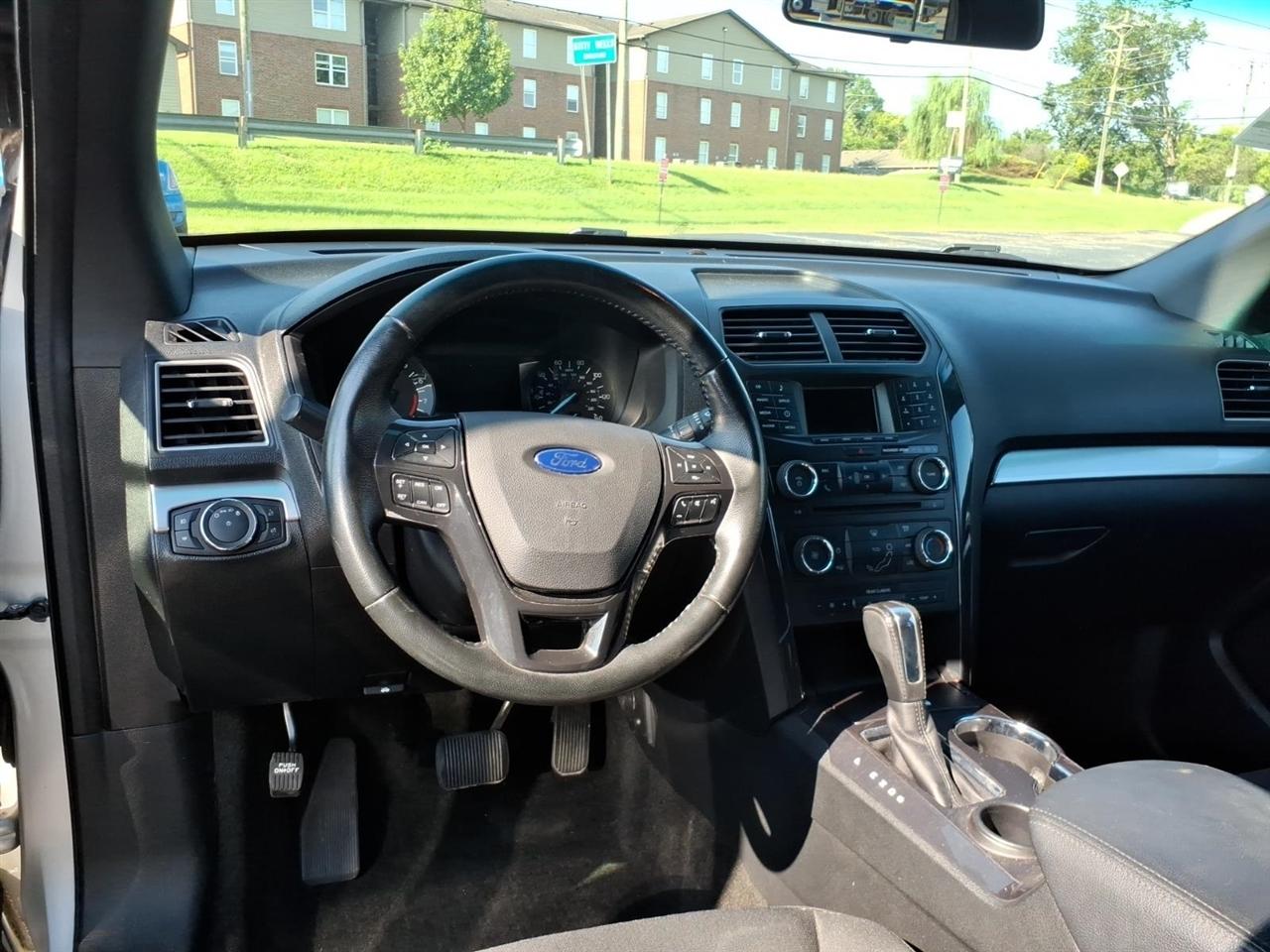 Ford Explorer  2017
