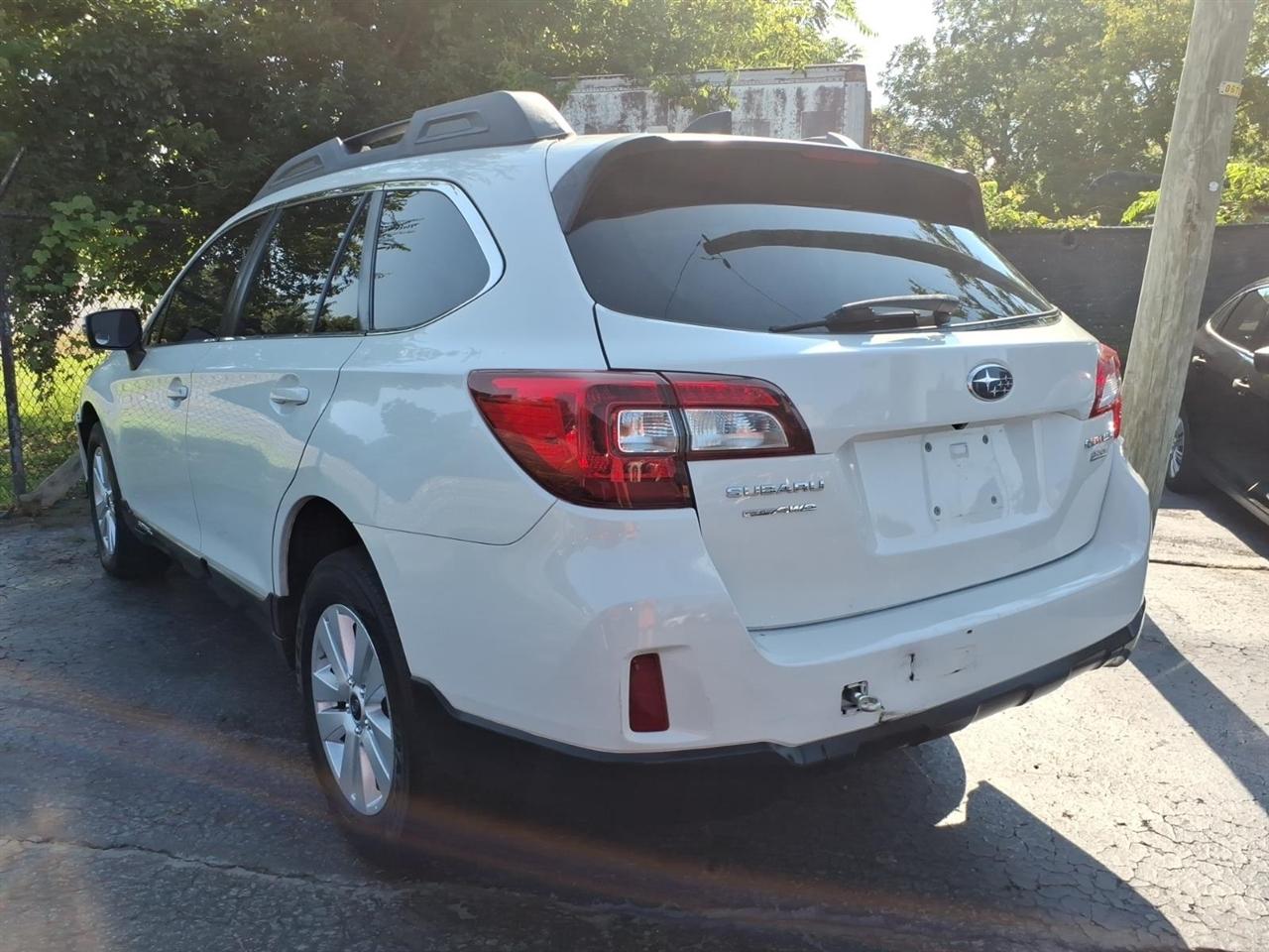Subaru Outback  2016