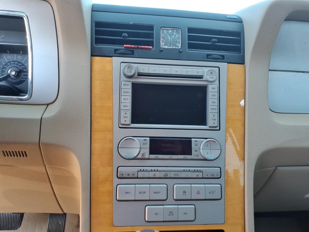 Lincoln Navigator  2007