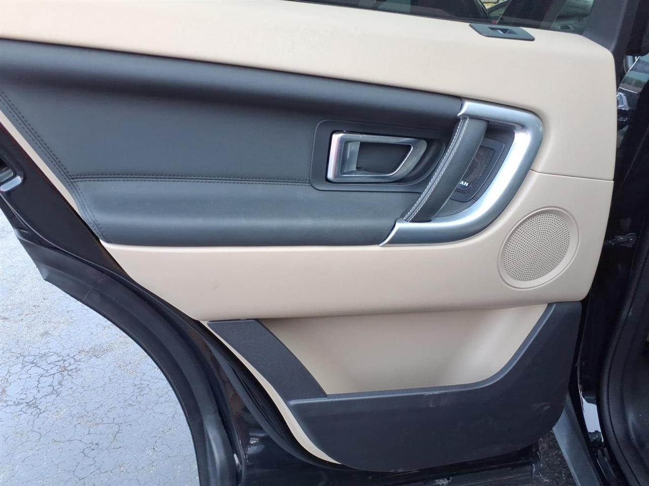 Land Rover Discovery Sport  2019