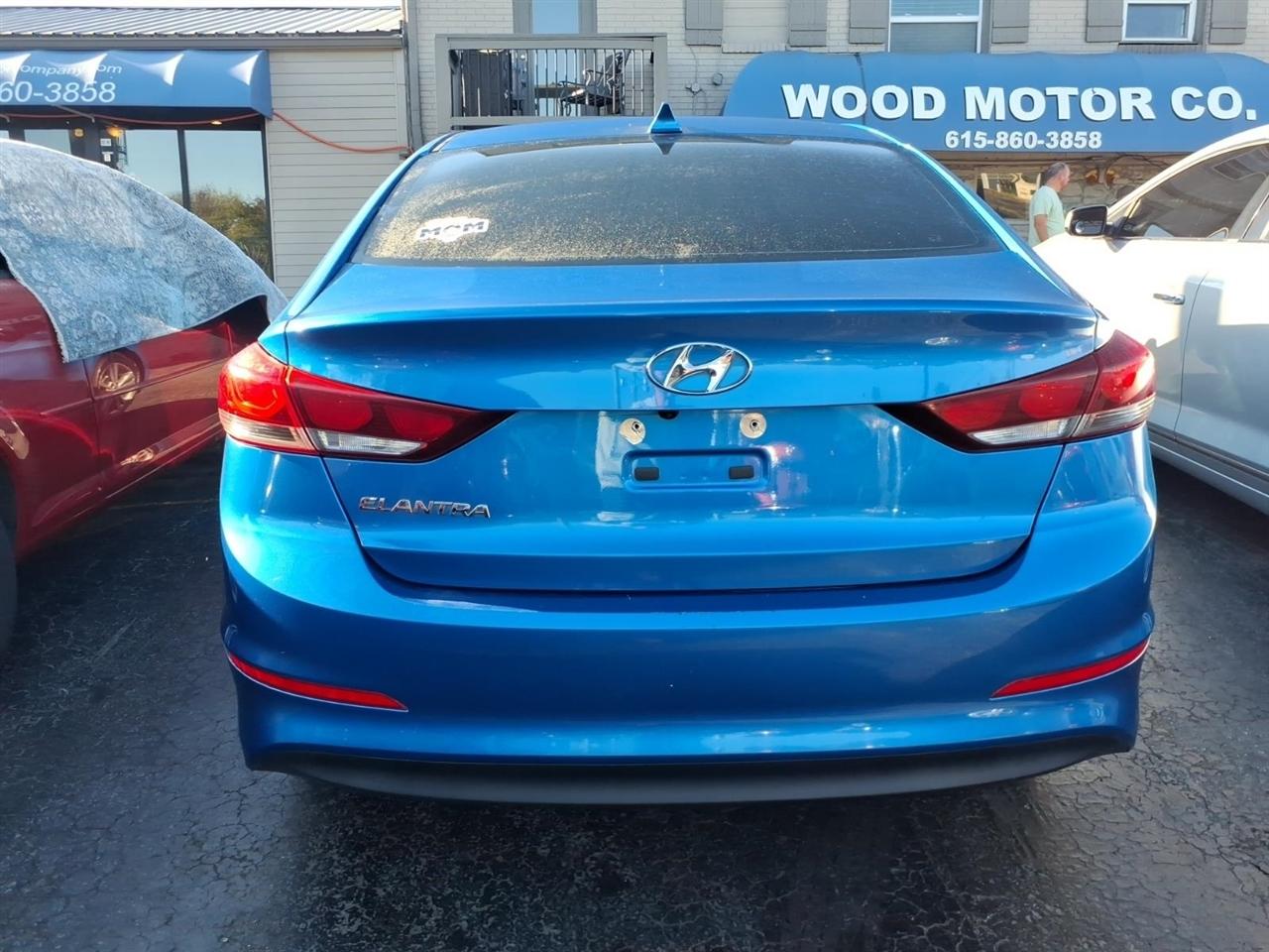 Hyundai Elantra  2018