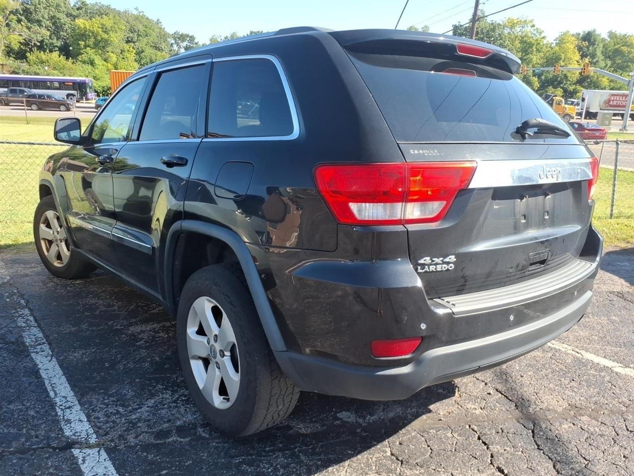 Jeep Grand Cherokee  2013