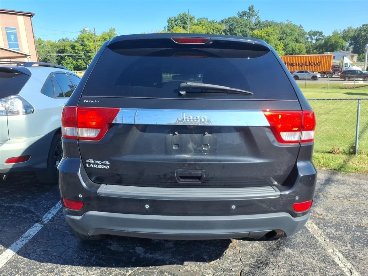 Jeep Grand Cherokee  2013