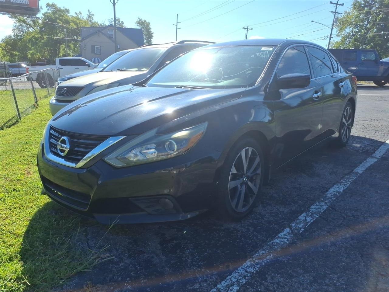 Nissan Altima  2016