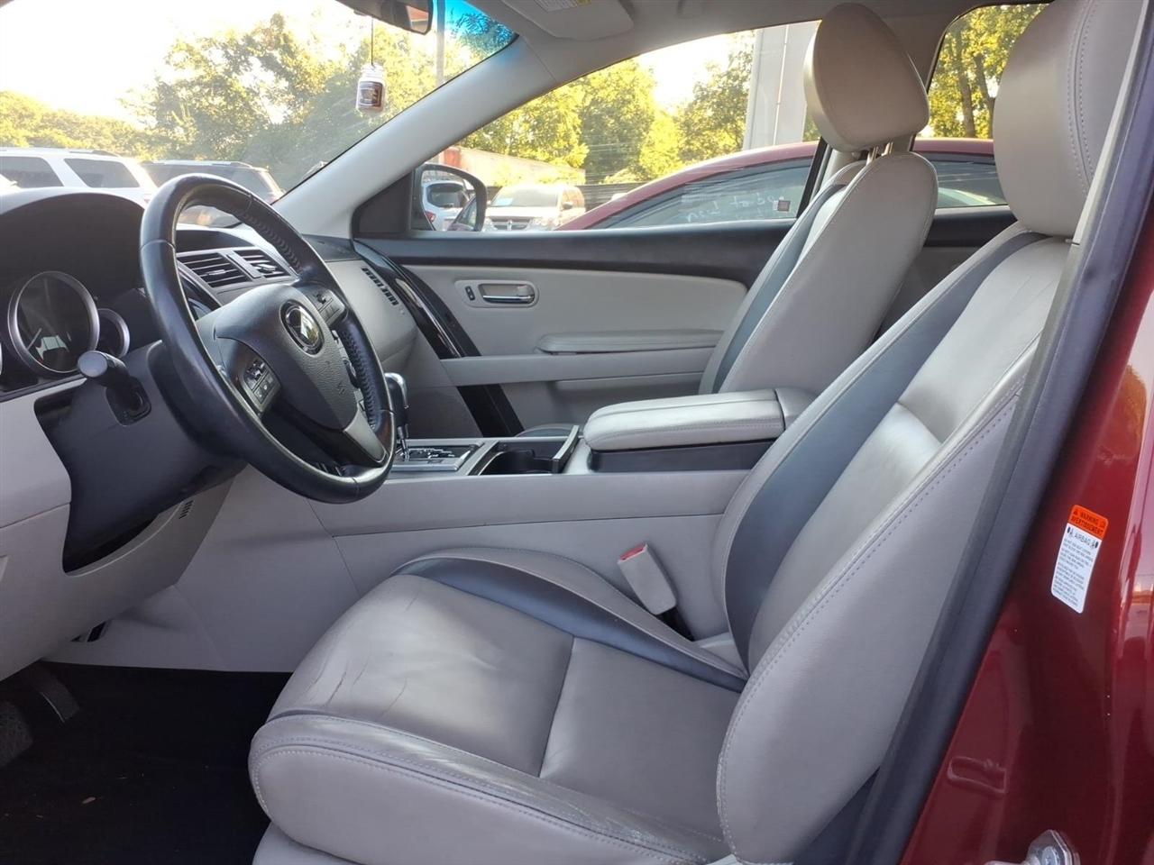 Mazda CX-9  2011