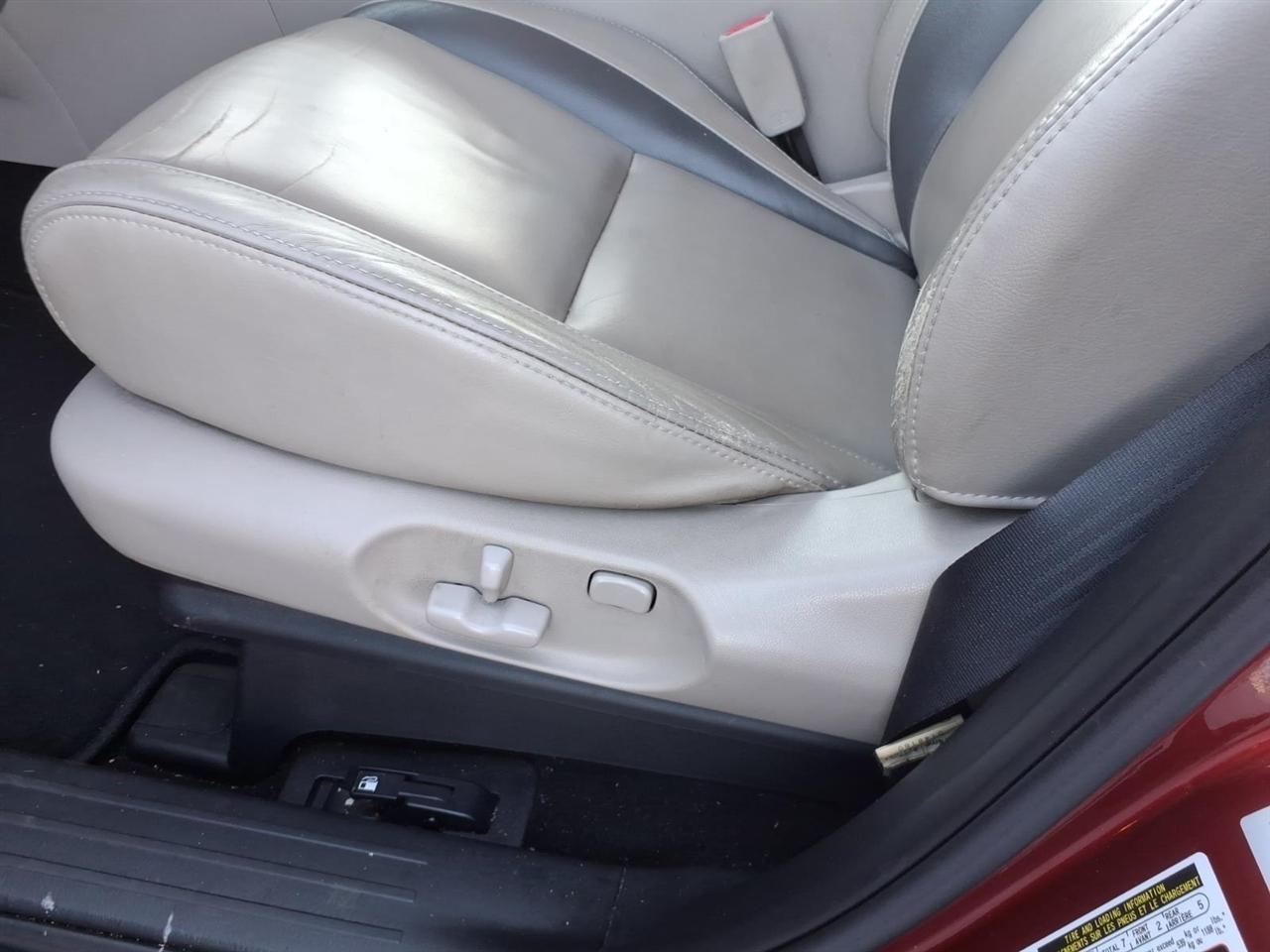 Mazda CX-9  2011
