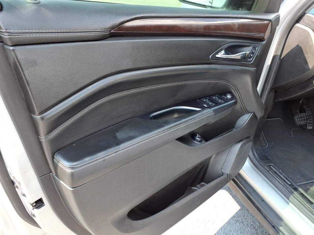 Cadillac SRX  2015