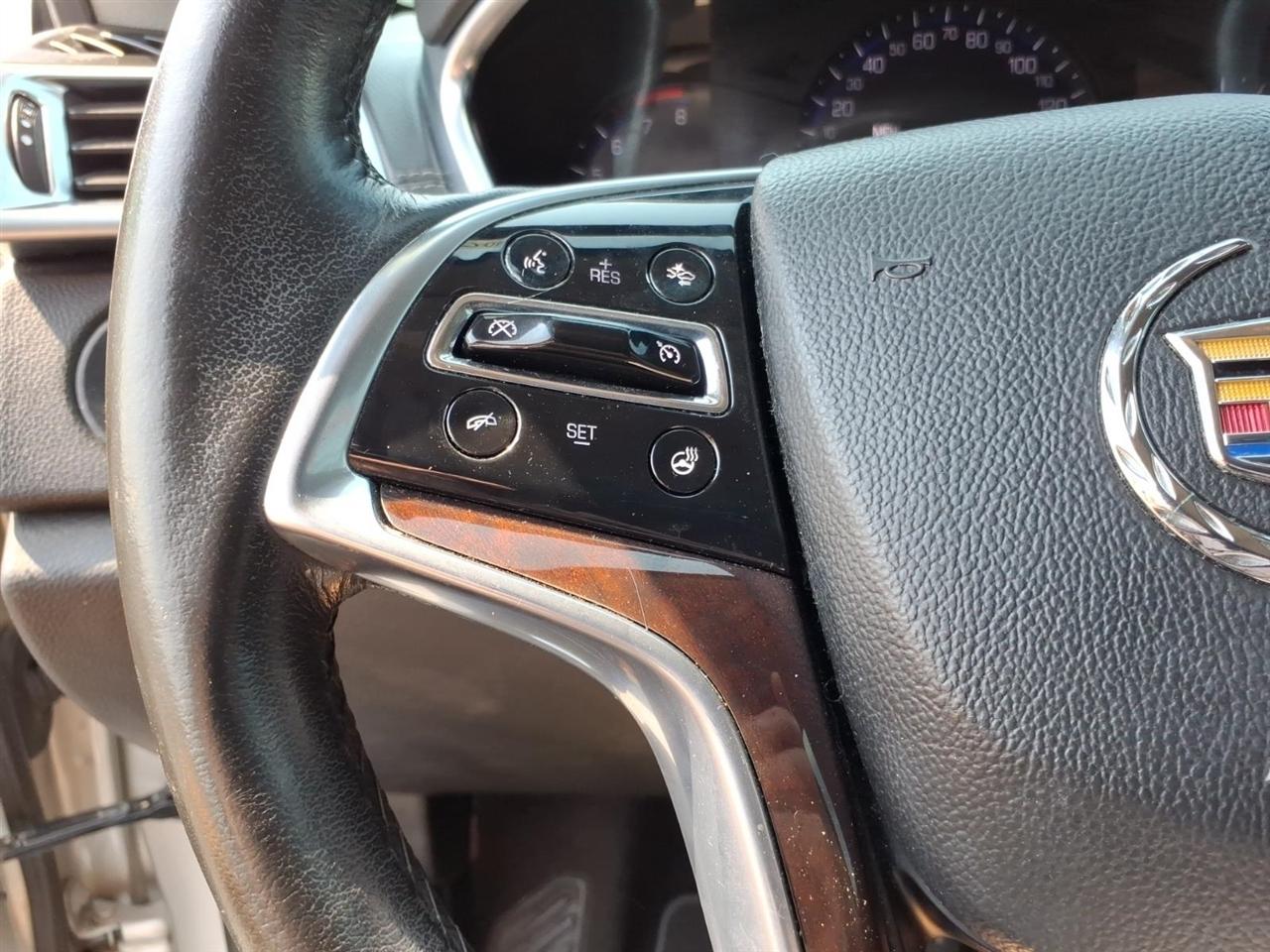 Cadillac SRX  2015