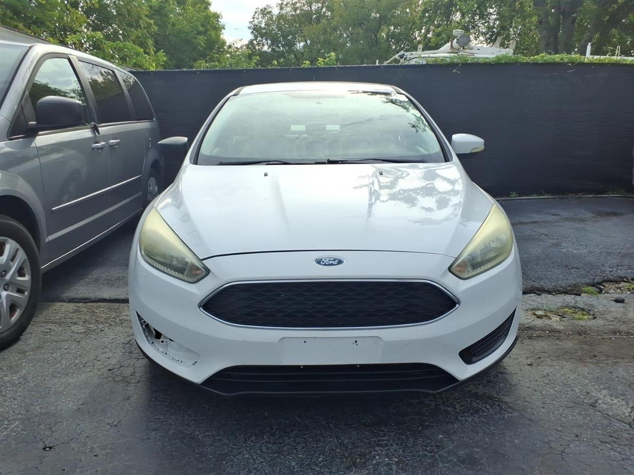 Ford Focus  2015