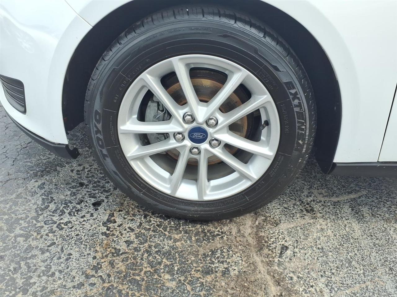 Ford Focus  2015