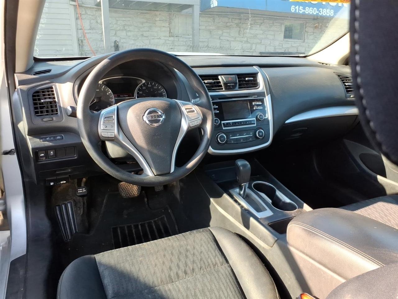 Nissan Altima  2018