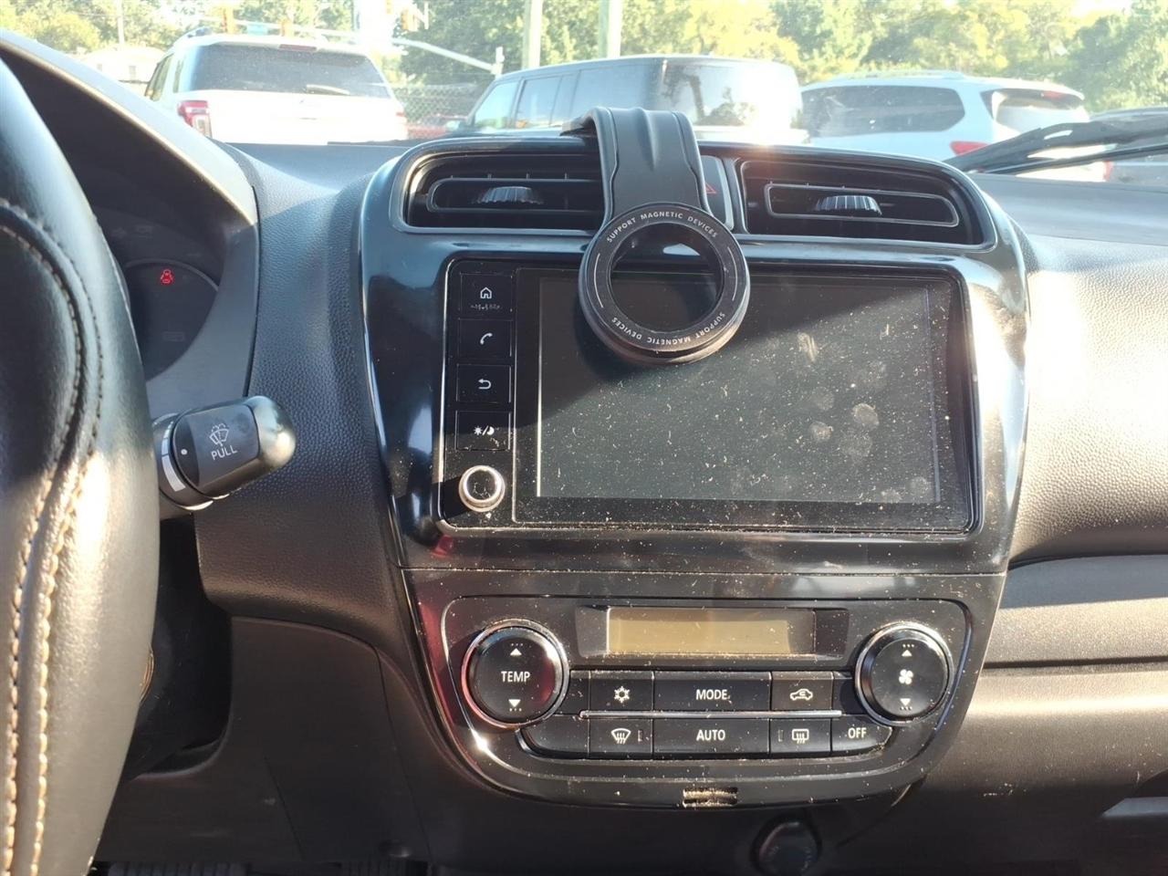 Mitsubishi Mirage G4  2022