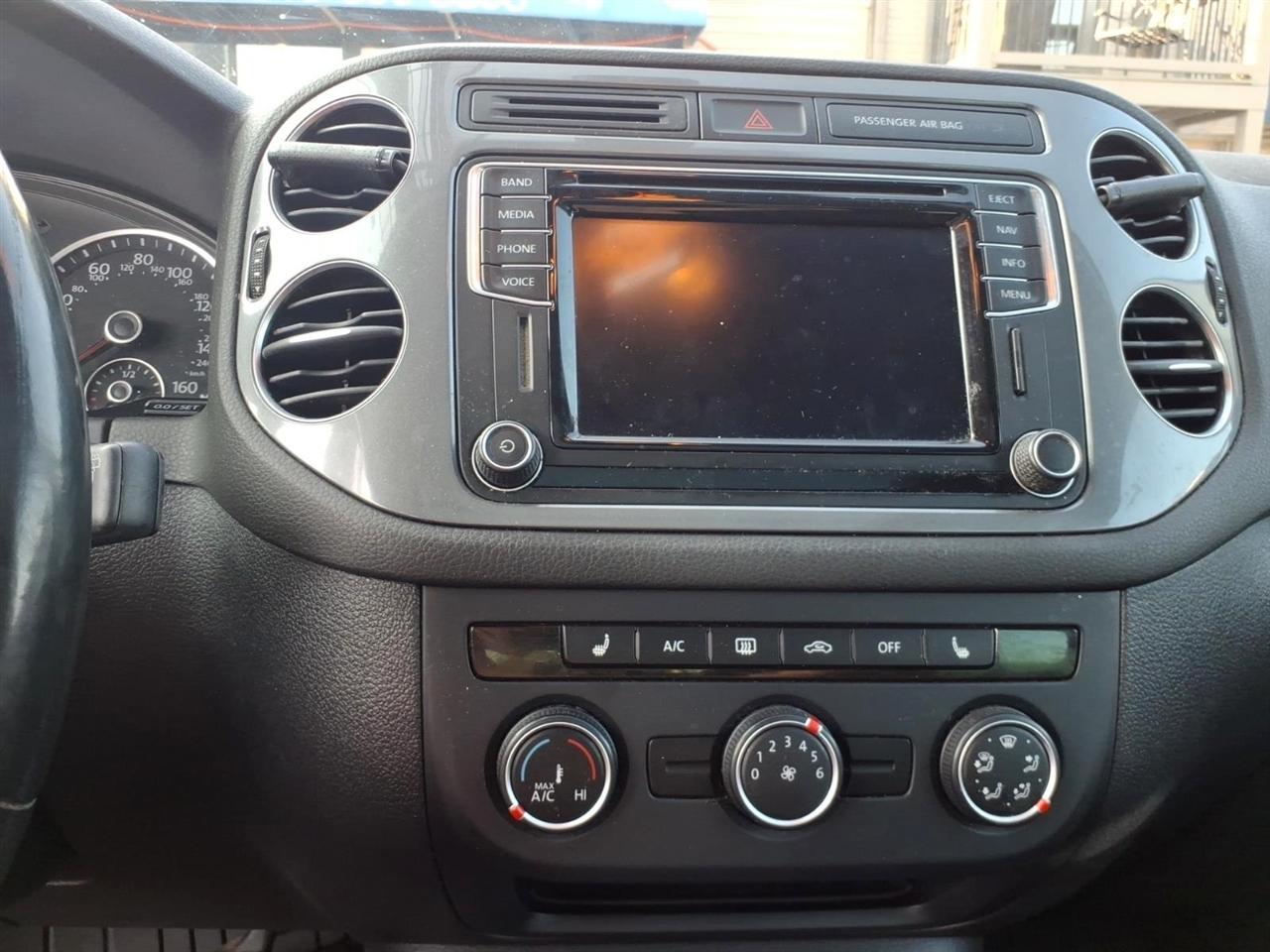 Volkswagen Tiguan  2016