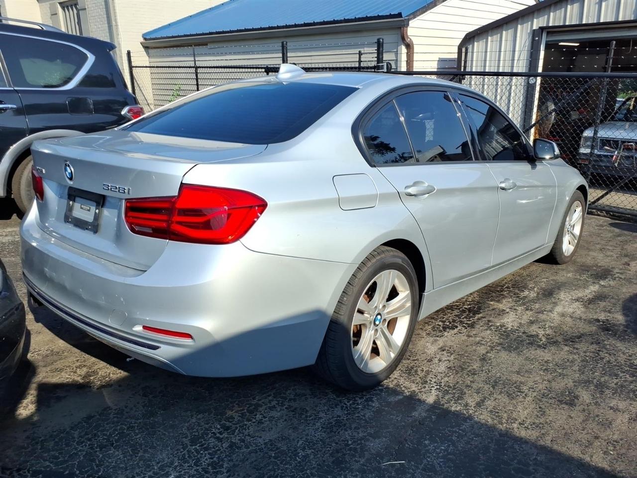 BMW 3 Series  2016
