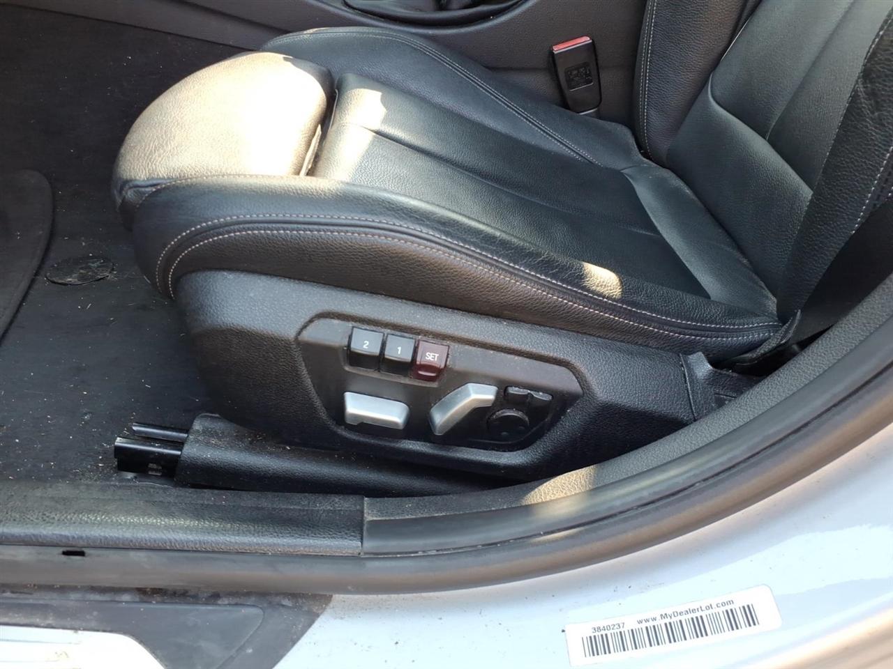 BMW 3 Series  2016