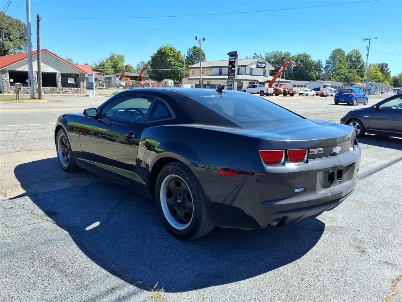 Chevrolet Camaro  2011