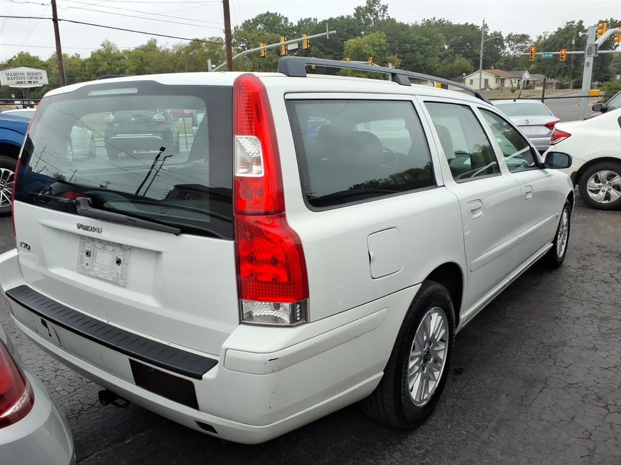 Volvo V70  2005