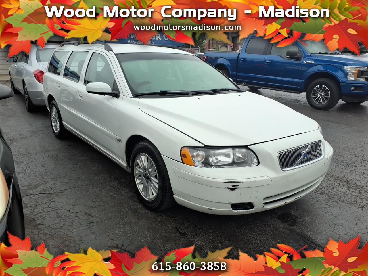 2005 Volvo V70 