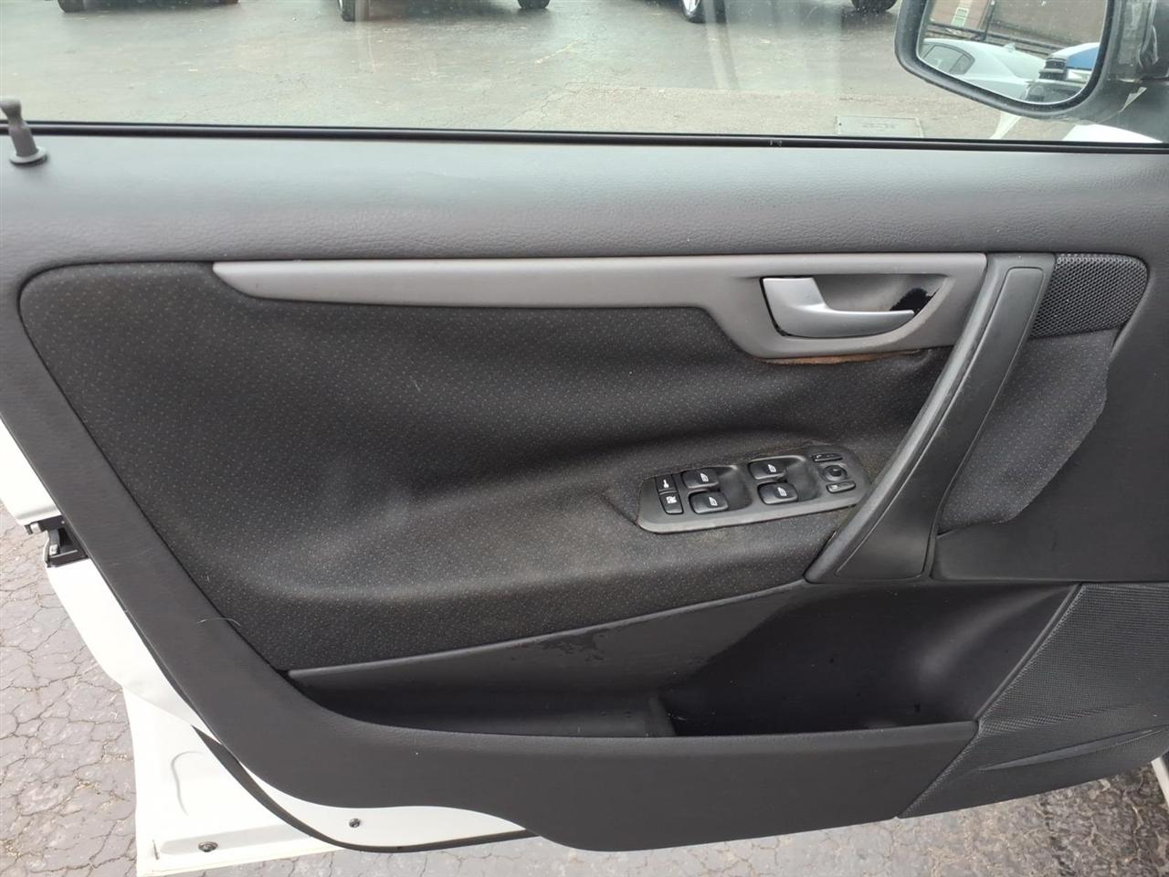 Volvo V70  2005