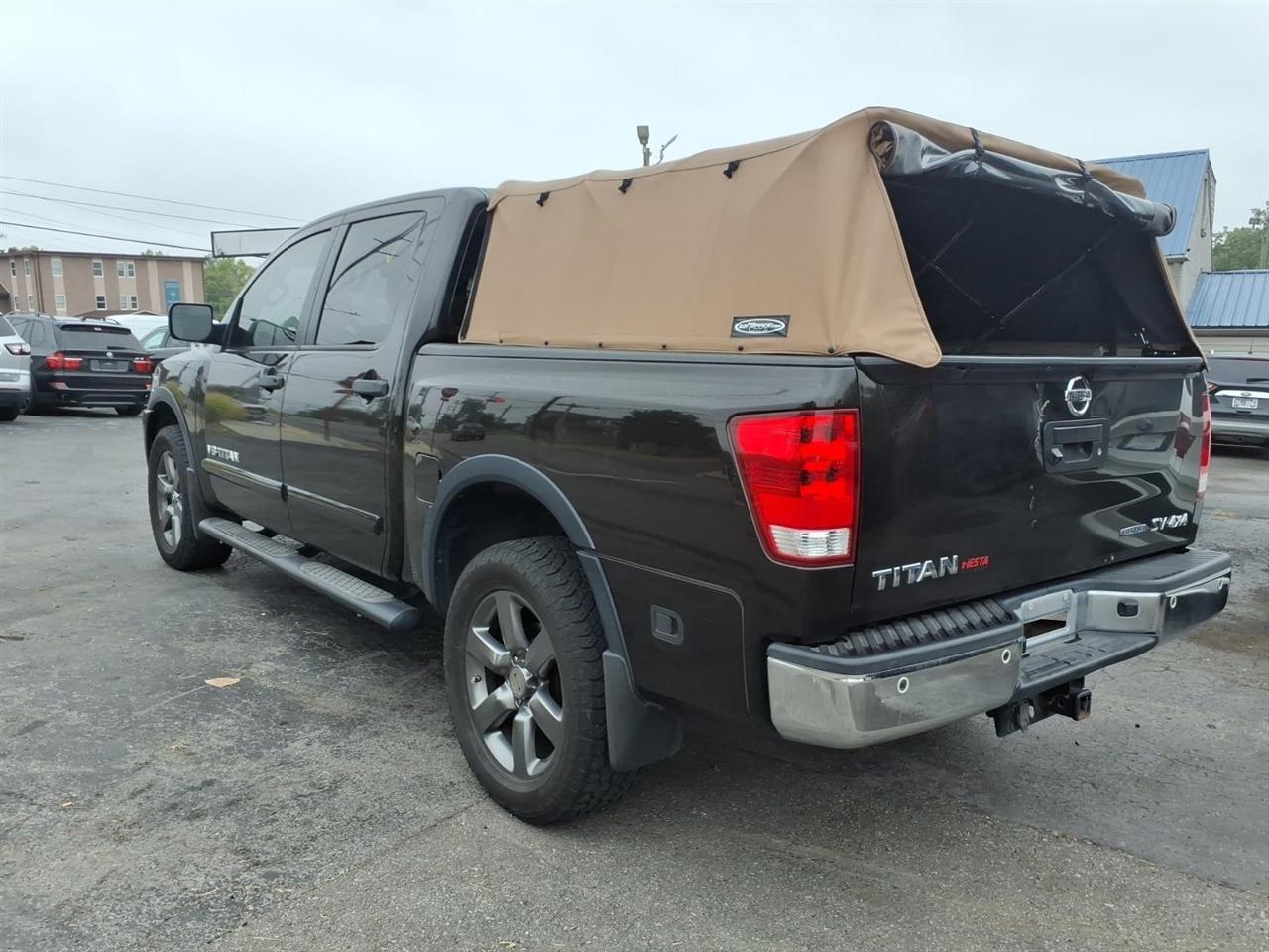 Nissan Titan  2015