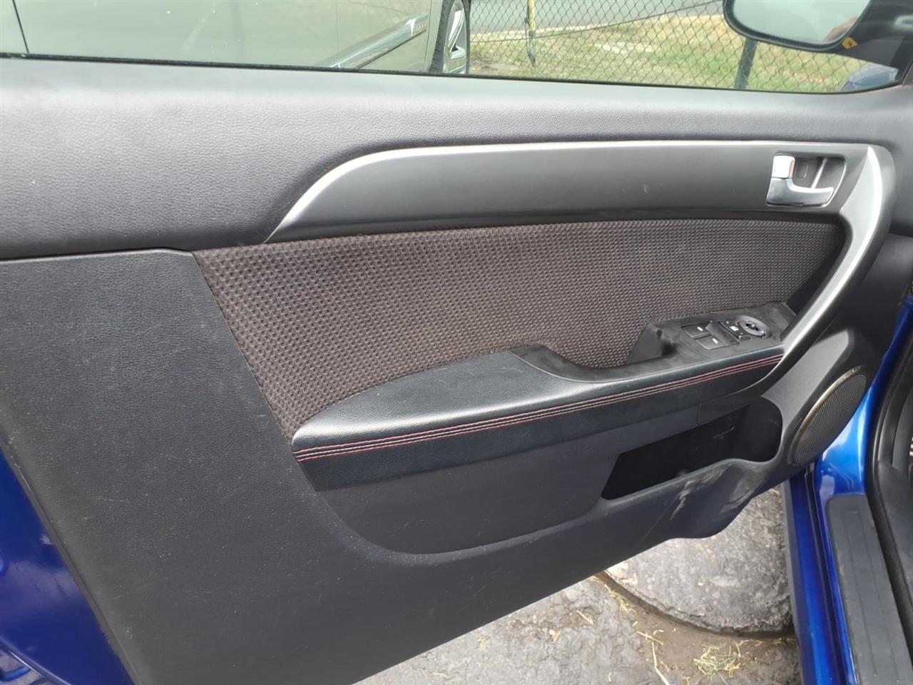 Kia Forte Koup  2012