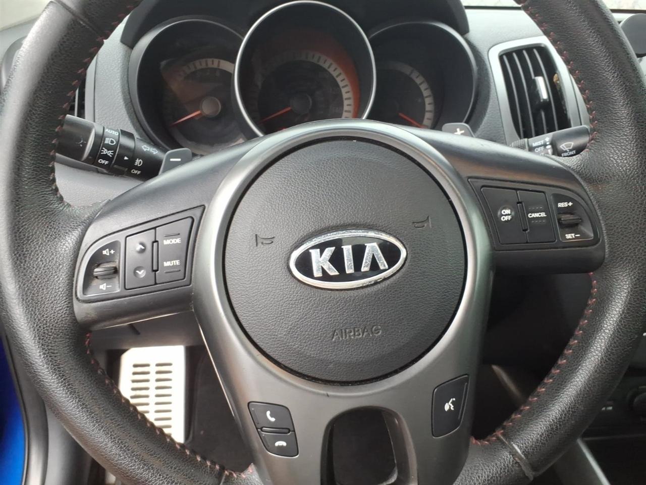 Kia Forte Koup  2012