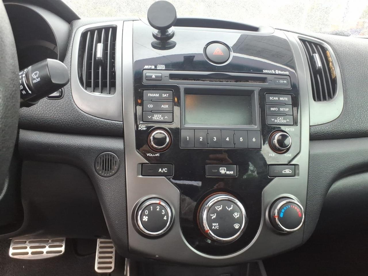 Kia Forte Koup  2012