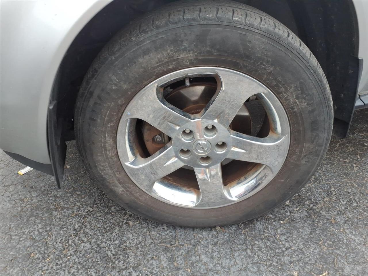 Nissan Murano  2003