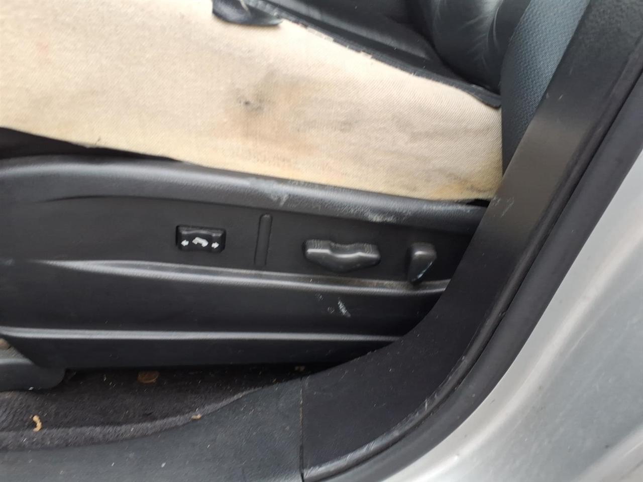 Nissan Murano  2003
