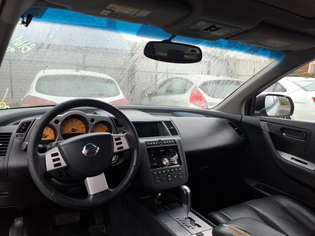 Nissan Murano  2003