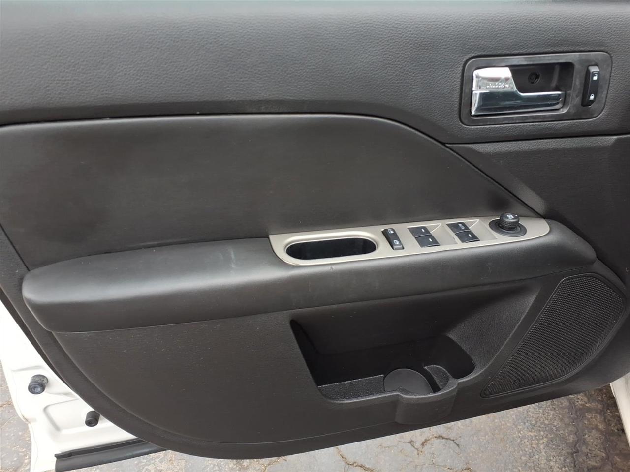 Ford Fusion  2010