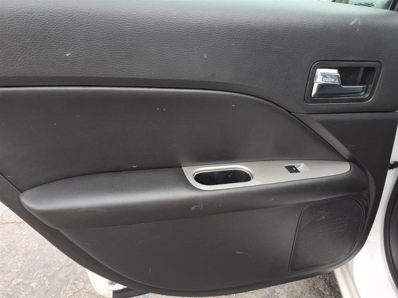 Ford Fusion  2010
