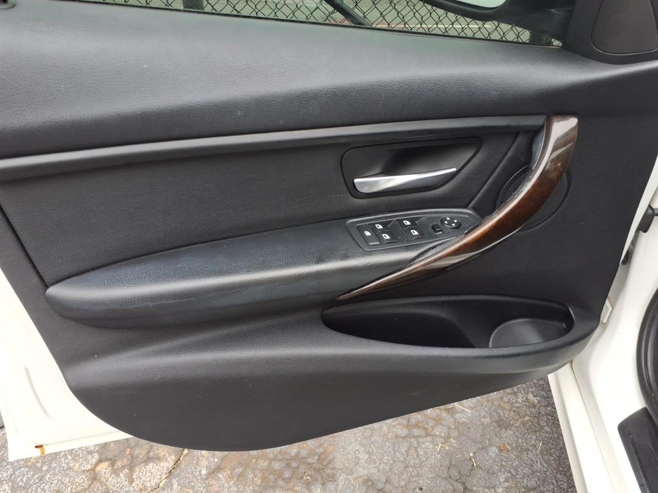 BMW 3 Series  2015