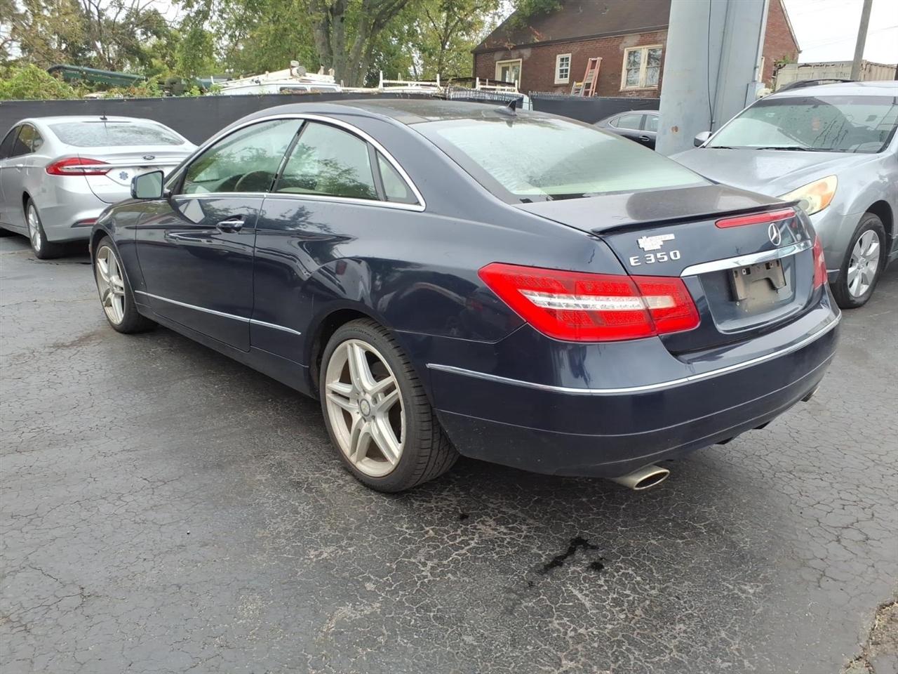 Mercedes-Benz E-Class  2013