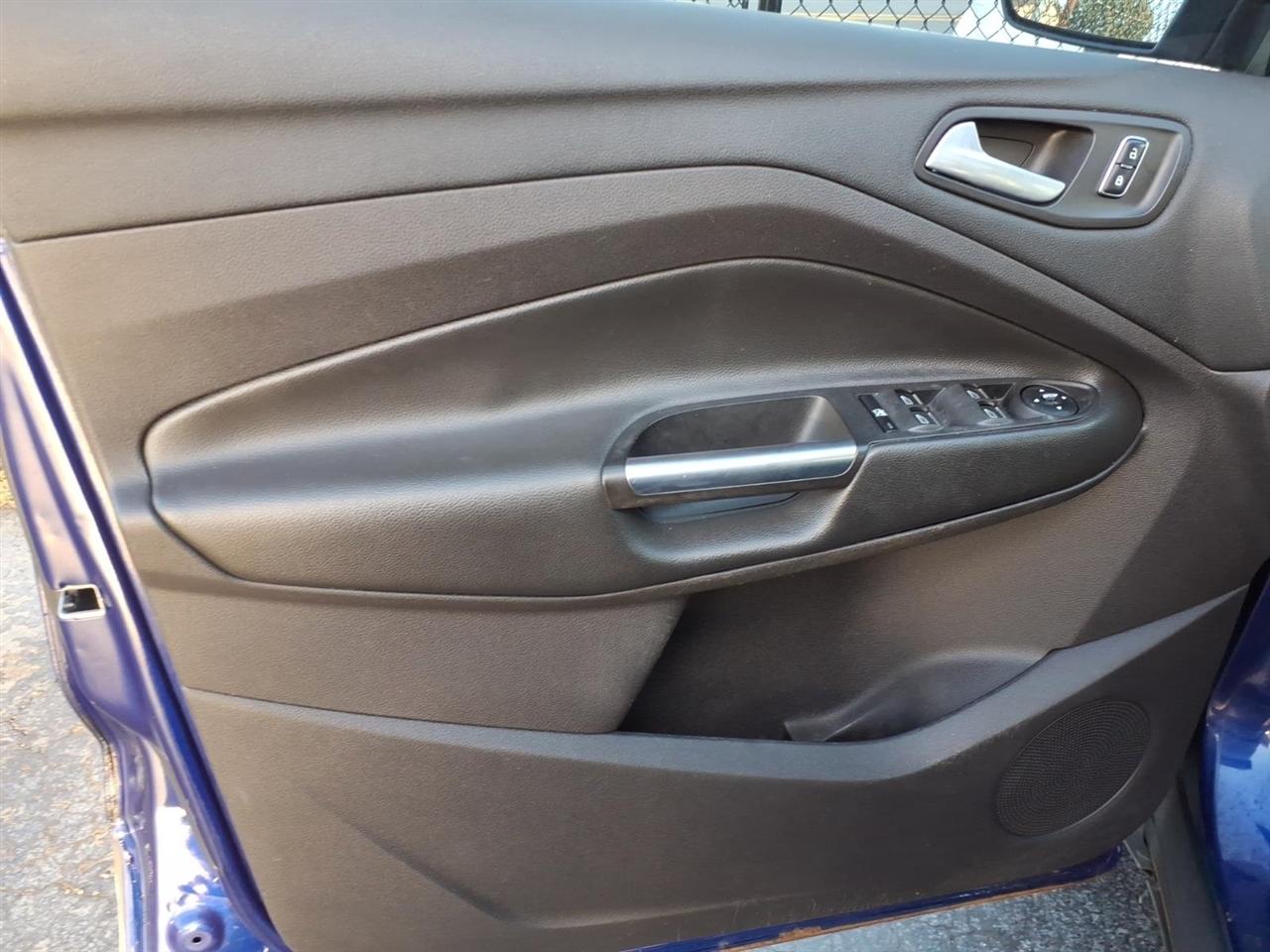 Ford Escape  2016