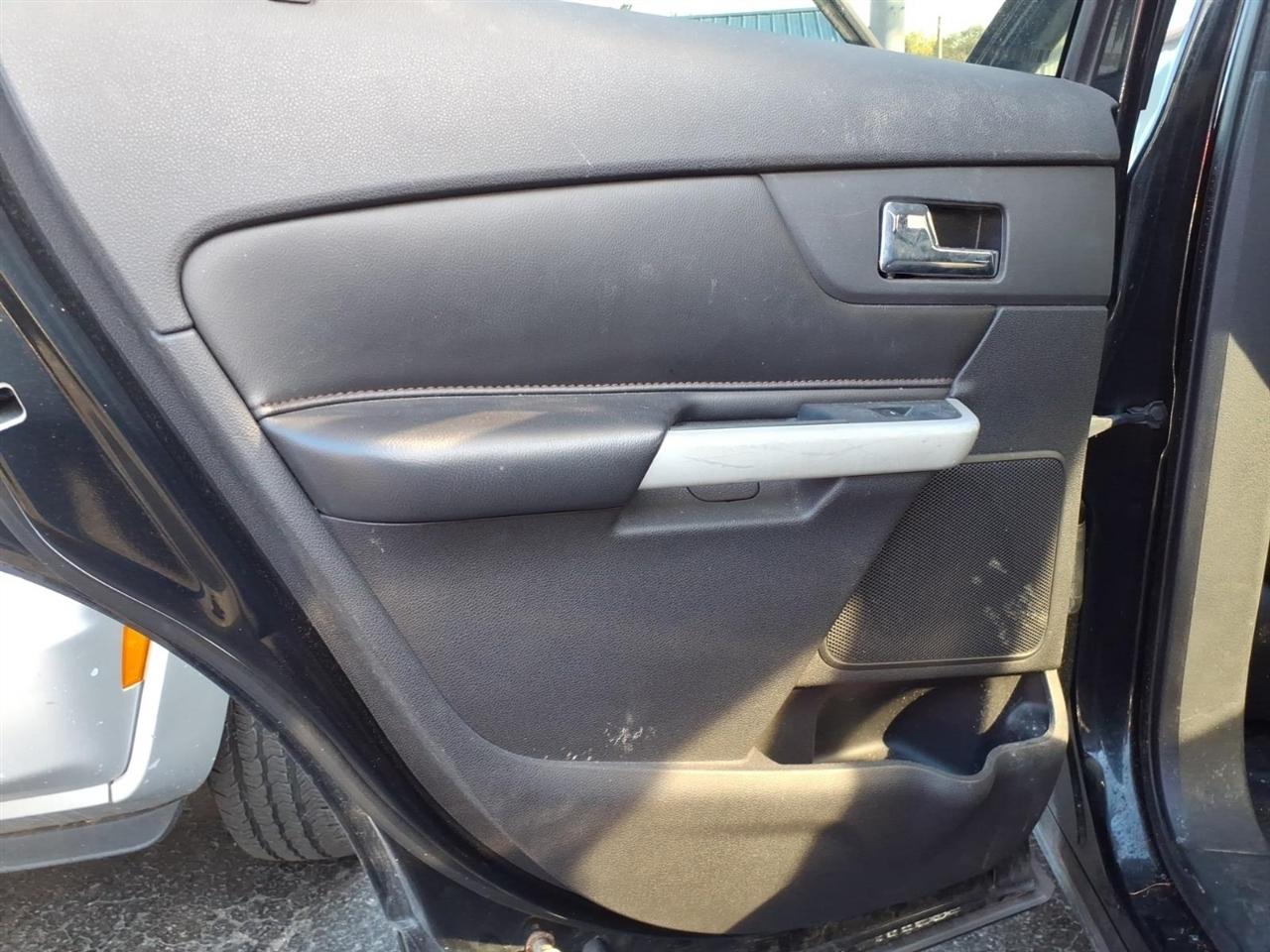 Ford Edge  2011