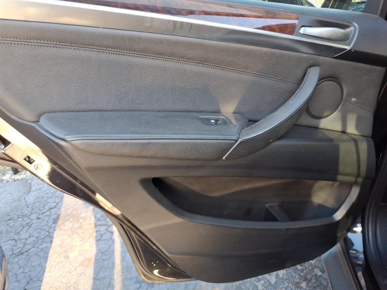 BMW X5  2013