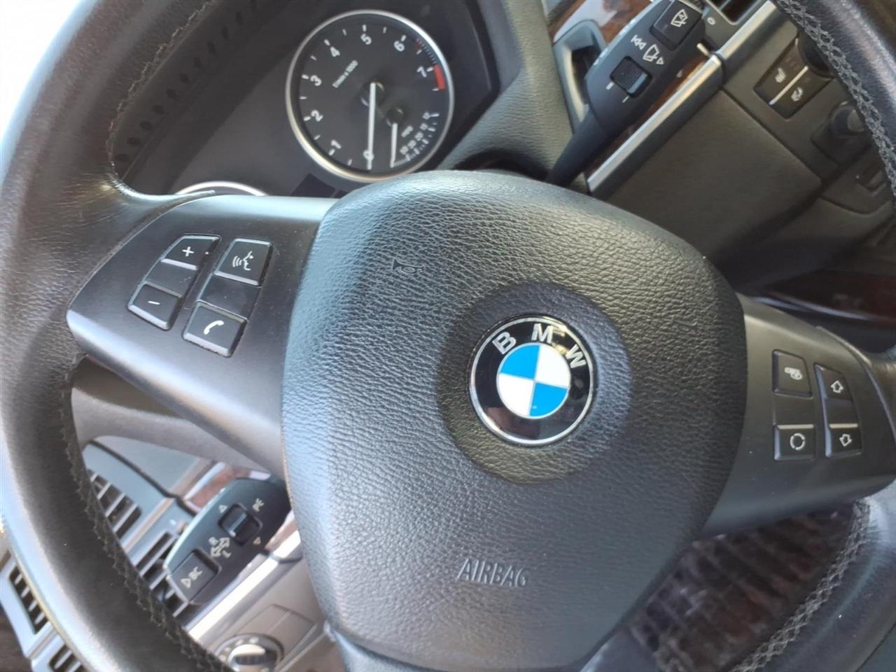BMW X5  2013