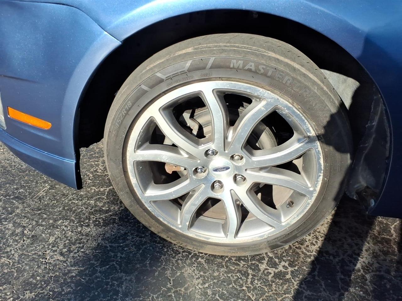 Ford Fusion  2010