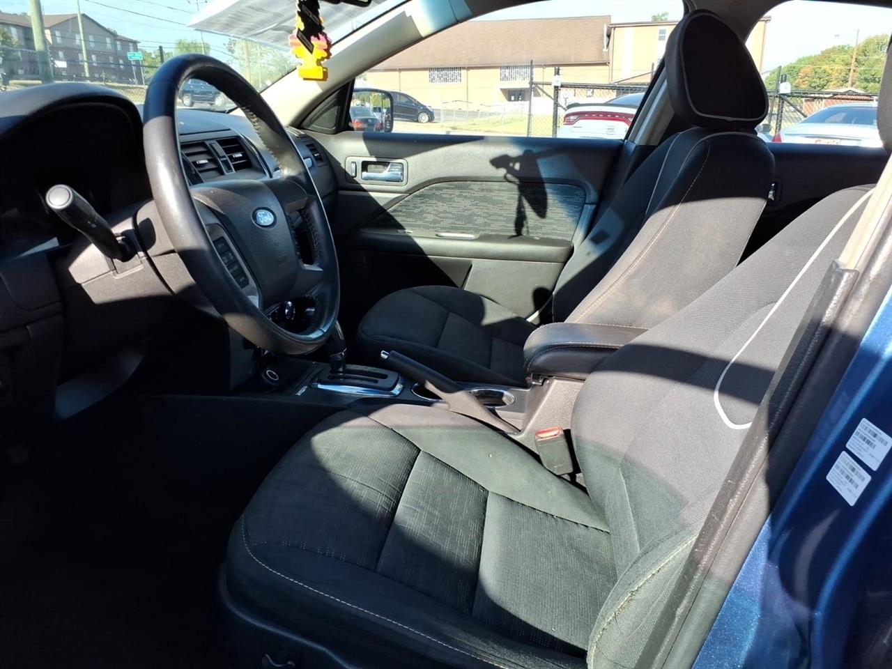 Ford Fusion  2010
