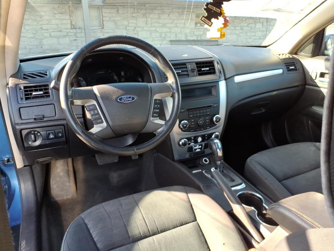 Ford Fusion  2010