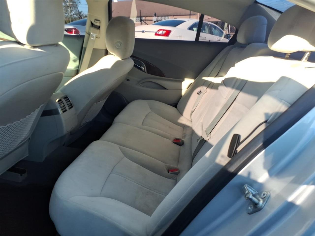 Buick LaCrosse  2013