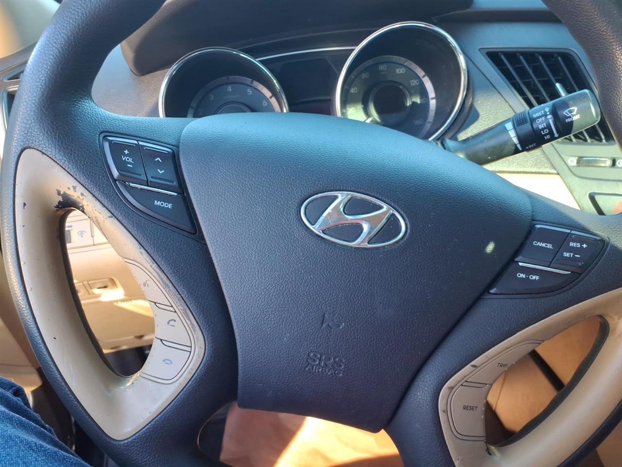Hyundai Sonata  2013