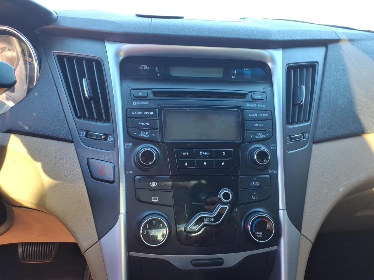 Hyundai Sonata  2013