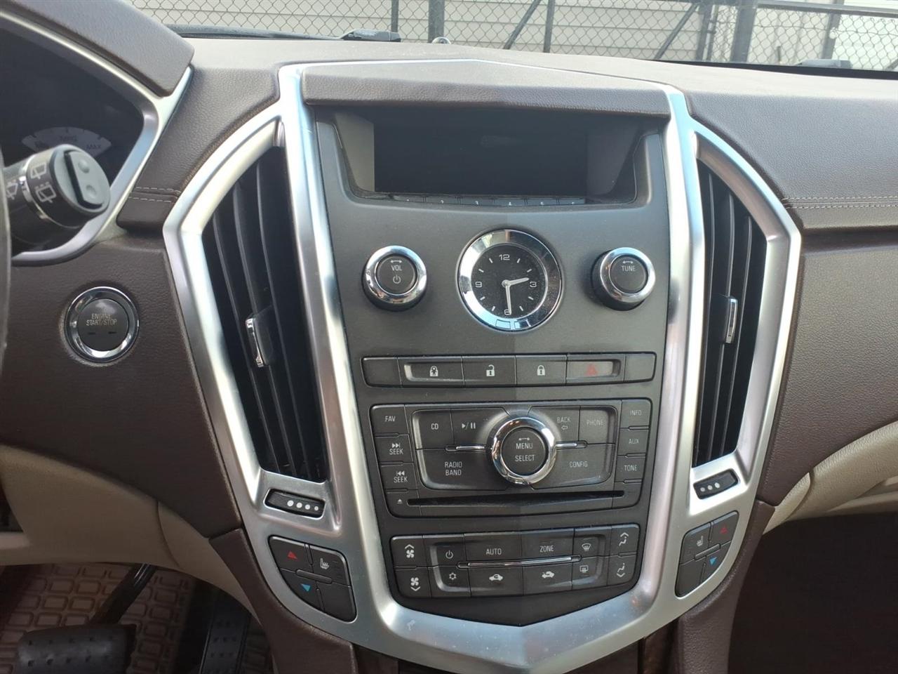 Cadillac SRX  2011