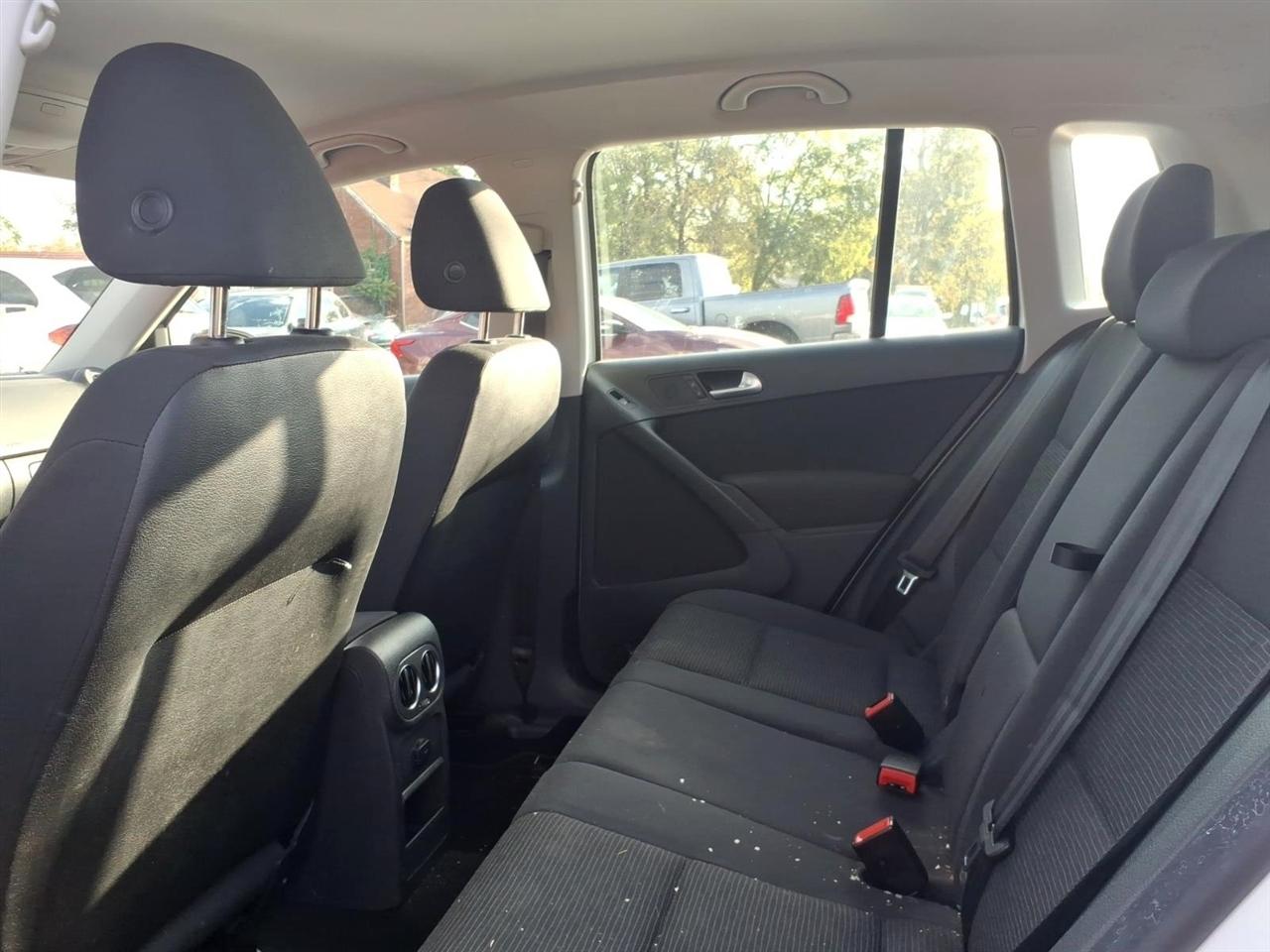 Volkswagen Tiguan  2015