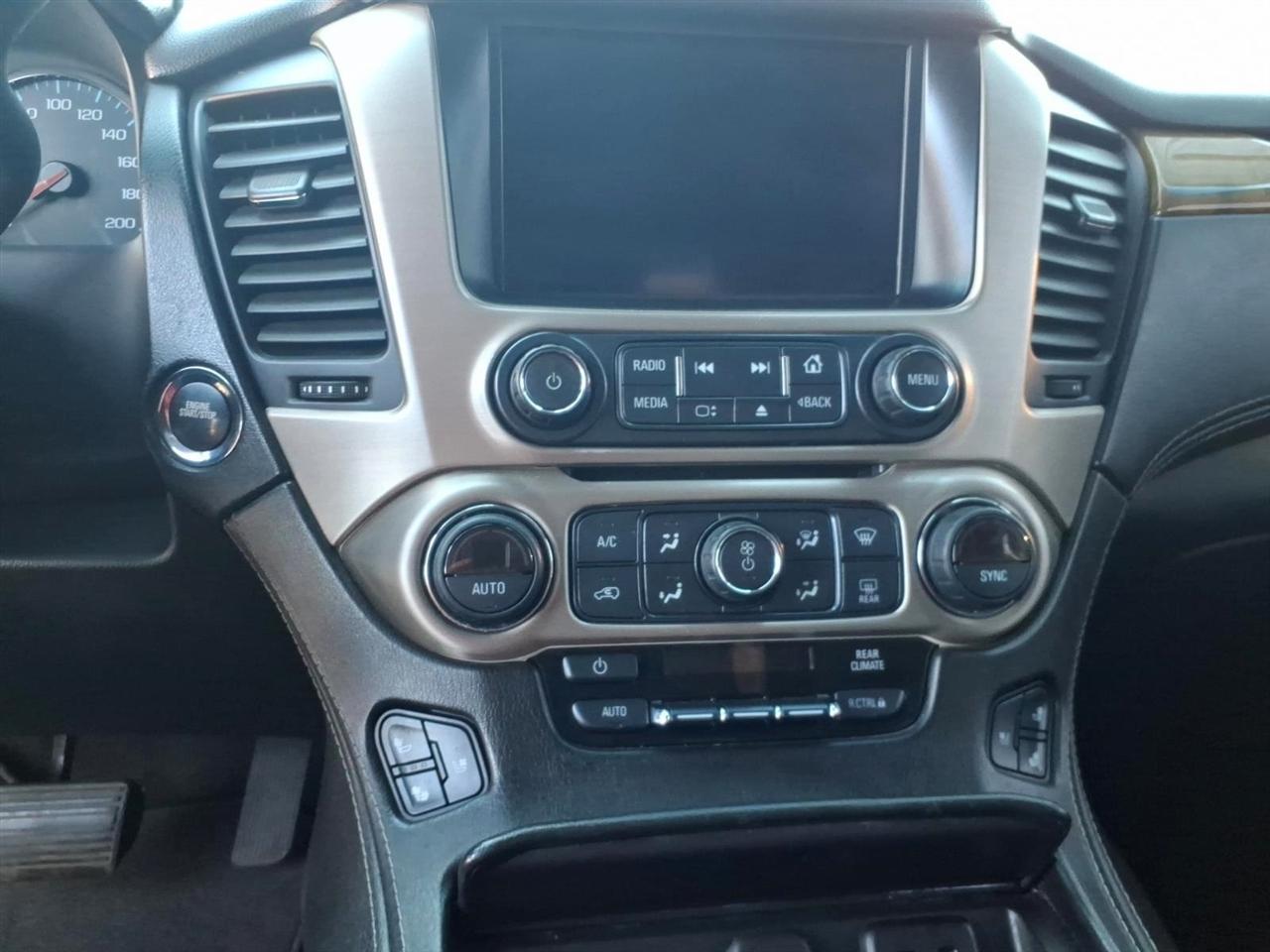 GMC Yukon XL  2017