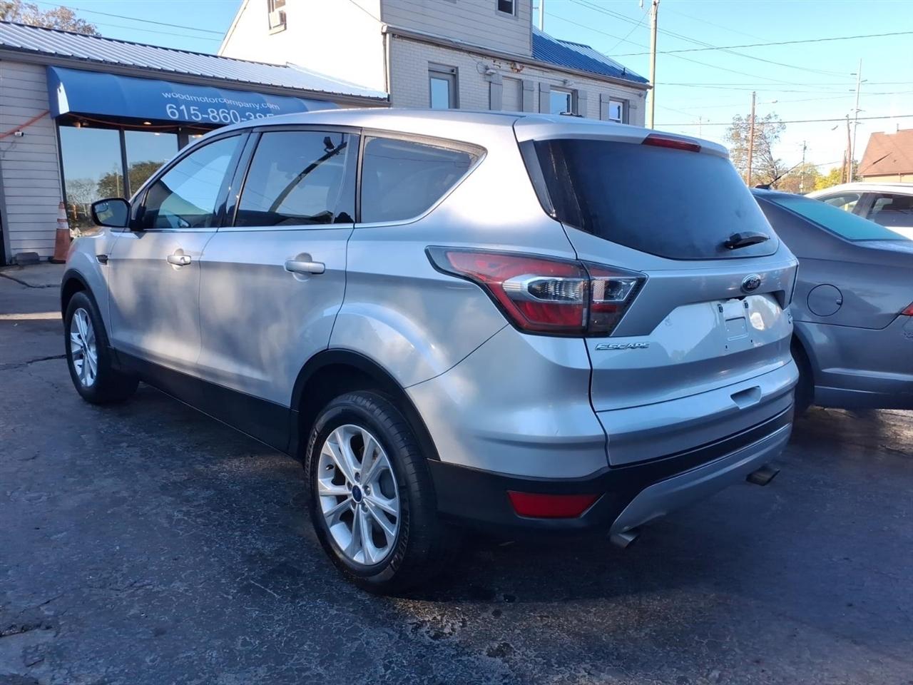 Ford Escape  2017